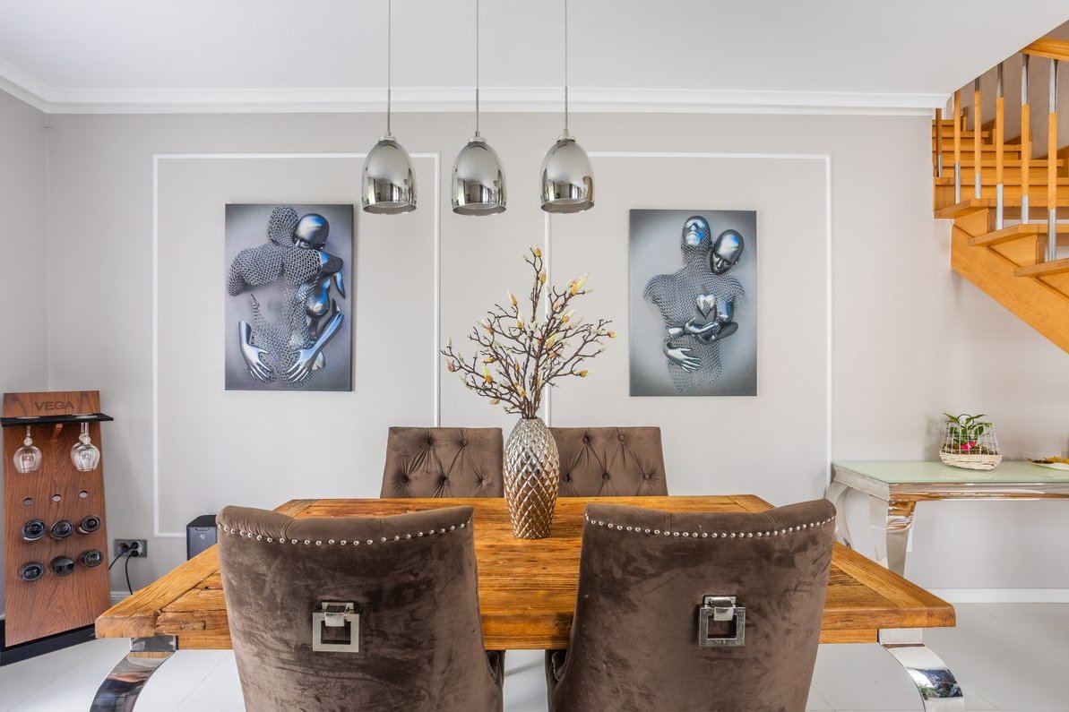 Wysoki standard, świetna lokalizacja, cisza i spokój