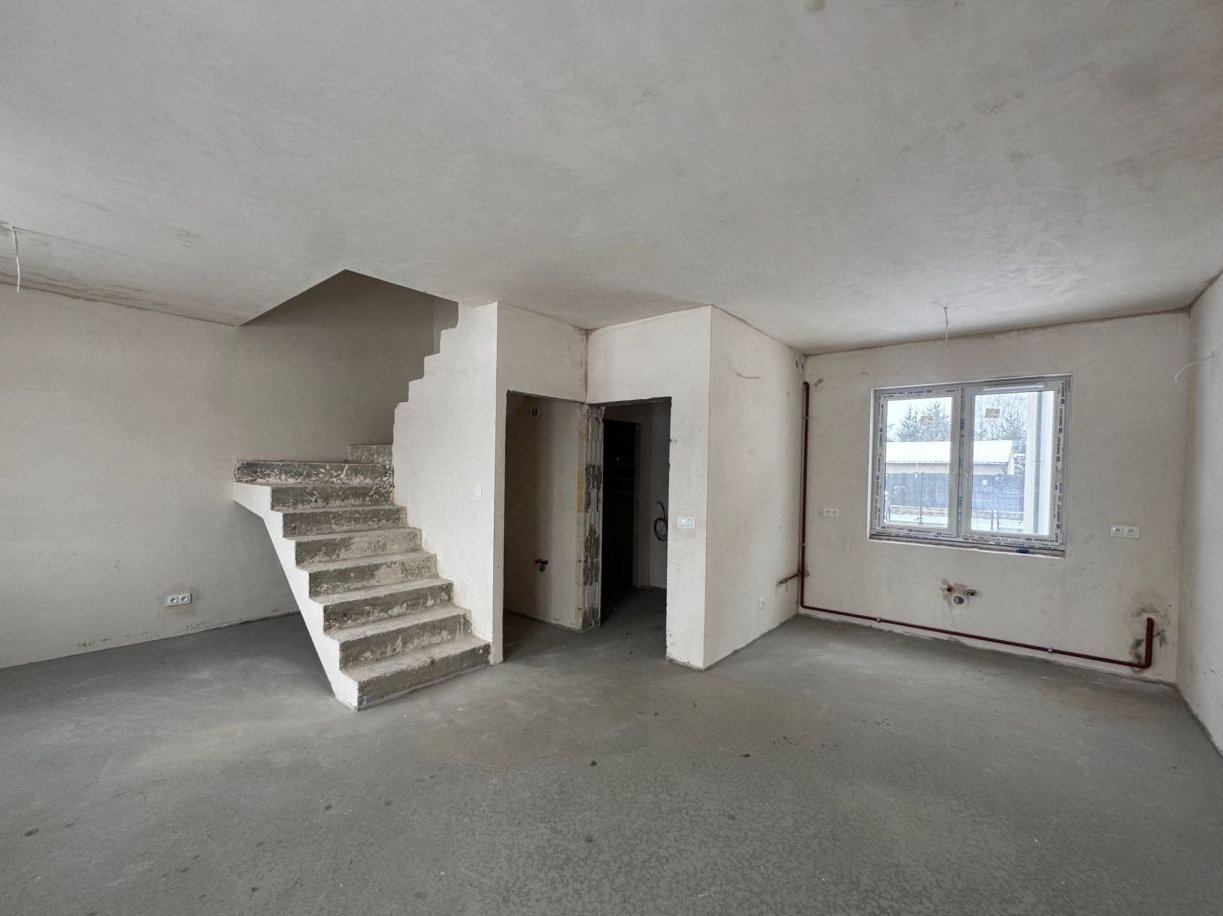 Nowoczesny segment w Radzyminie. Ogródek 52m2.