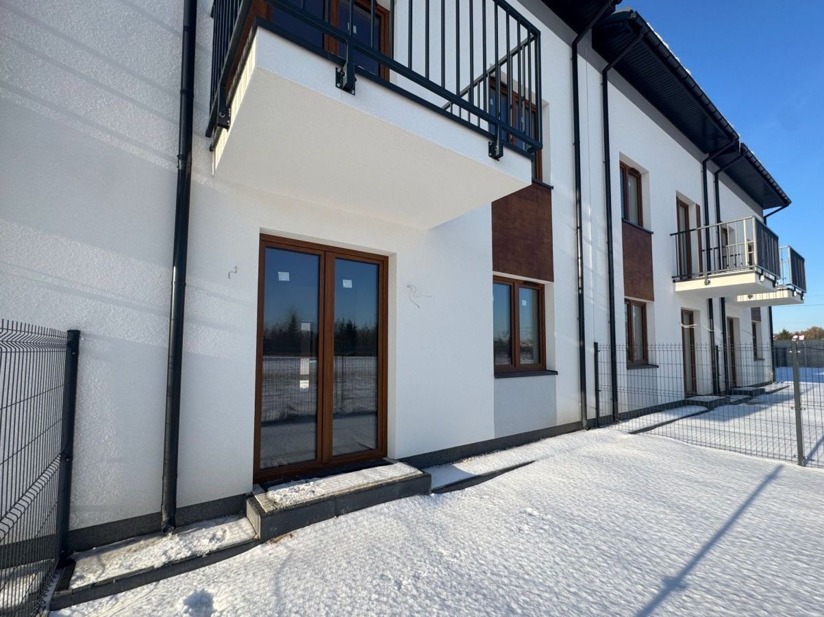 Nowoczesny segment w Radzyminie. Ogródek 52m2.