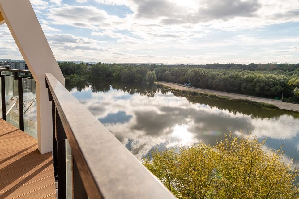 Południowo-zachodni apartament z tarasem