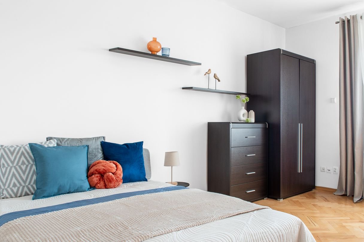 Dom jednorodzinny, 6 pokoi, działka 2800 m² ze stawem +2 garaże +wiata