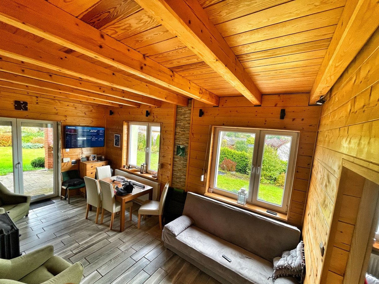 Urokliwy dom jednorodzinny w malowniczej scenerii gór– Kotlina Kłodzka