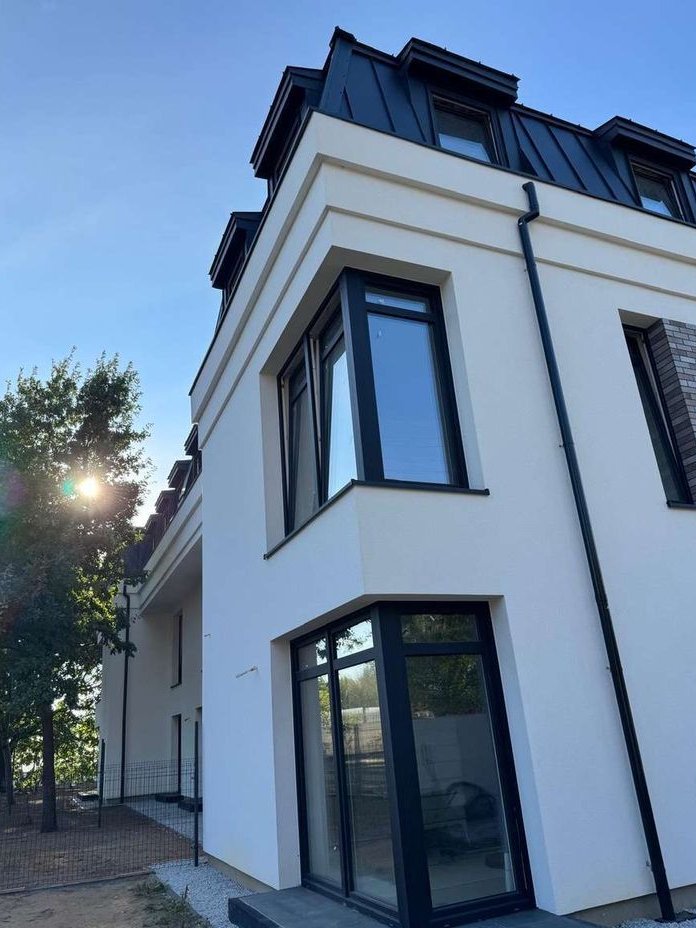 Nowoczesny dom 5 pokoi w spokojnej lokalizacji