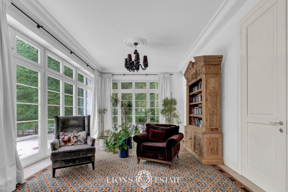 Luksusowa rezydencja w Zalesiu Dolnym