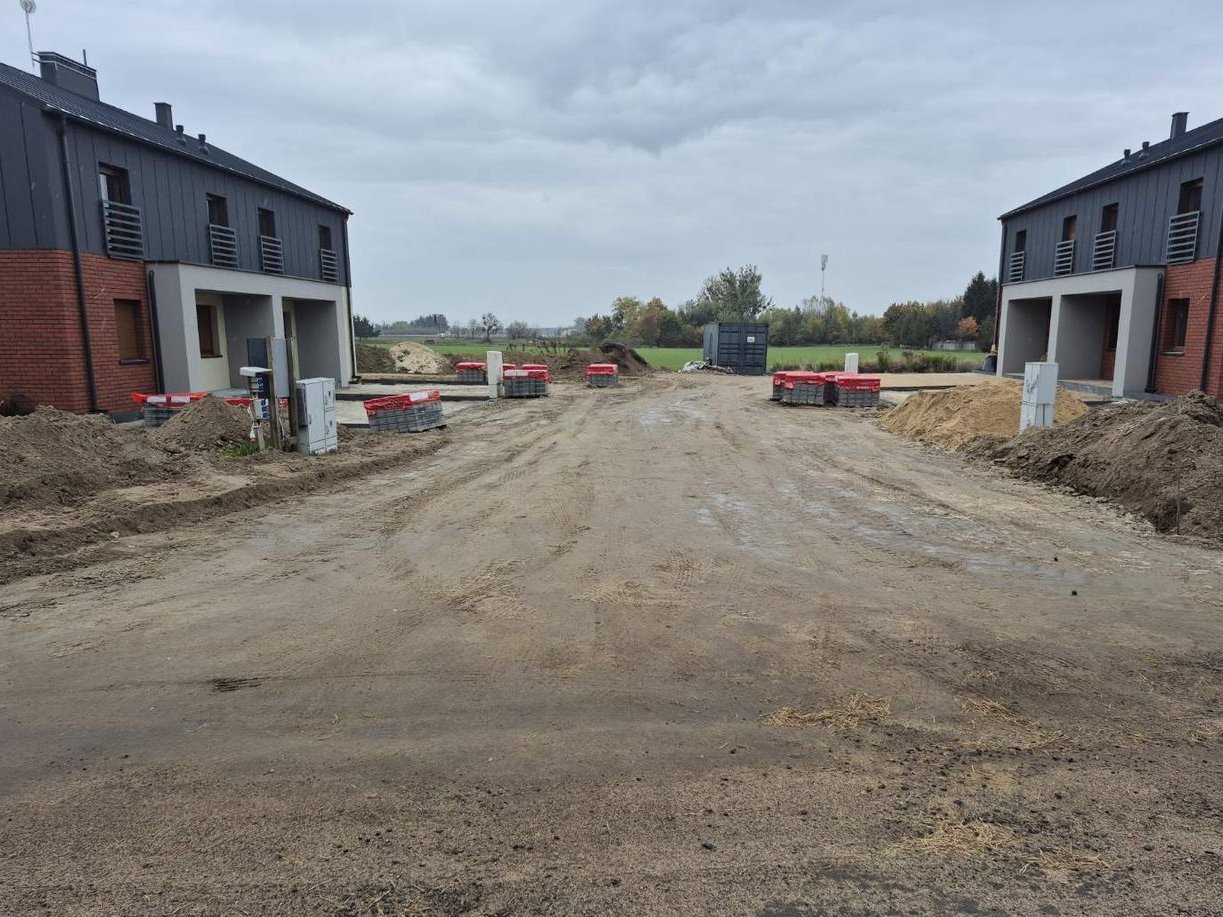 5 pokoi deweloperski korzystne położenie w sąsiedztwie nowa zabudowa