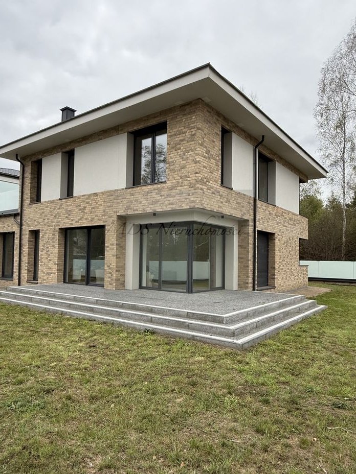 dom Kamionka 4 sypialnie do urządzenia