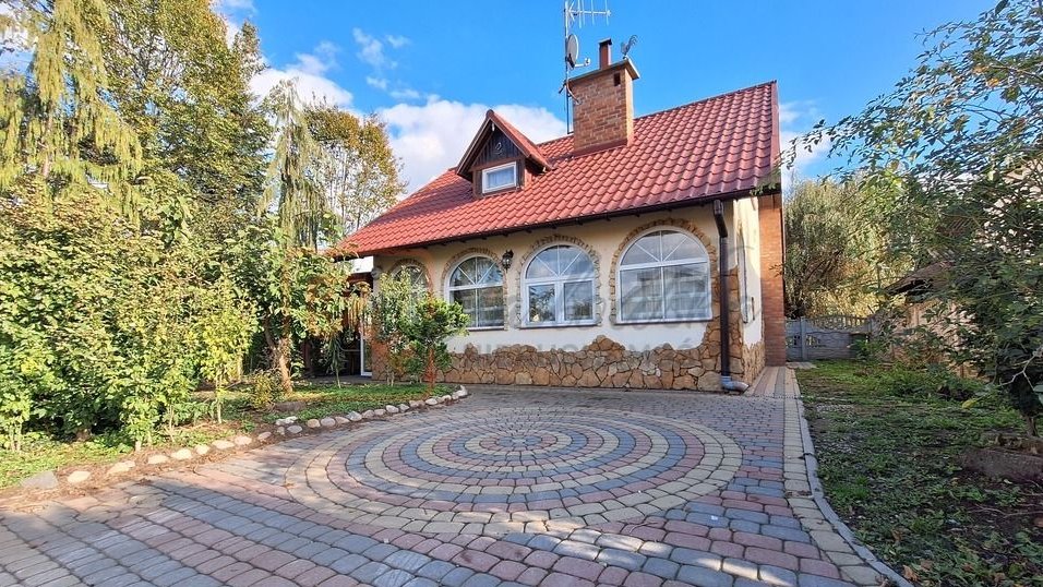 Dom wolnostojący – Rzeszów, ul. Strażacka