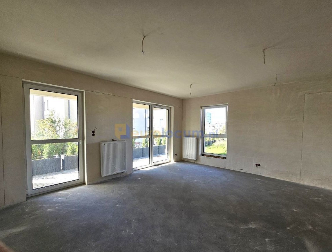 Mieszkanie z tarasem i ogródkiem