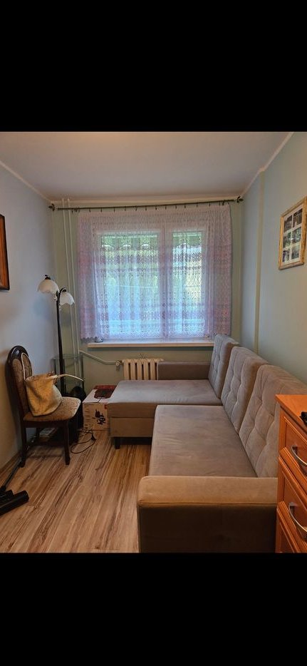 NOWA CENA!!!!!!Sprzedam słoneczne i funkcjonalne mieszkanie.