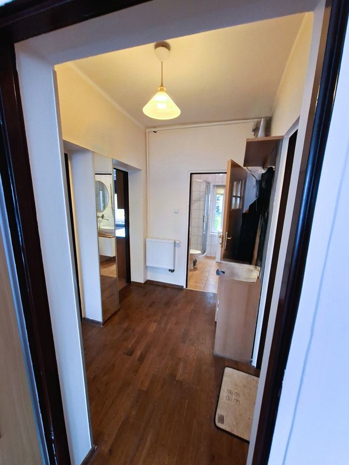 Na sprzedaż -Połowa domu na parterze z garażem i ogrodem Amelung