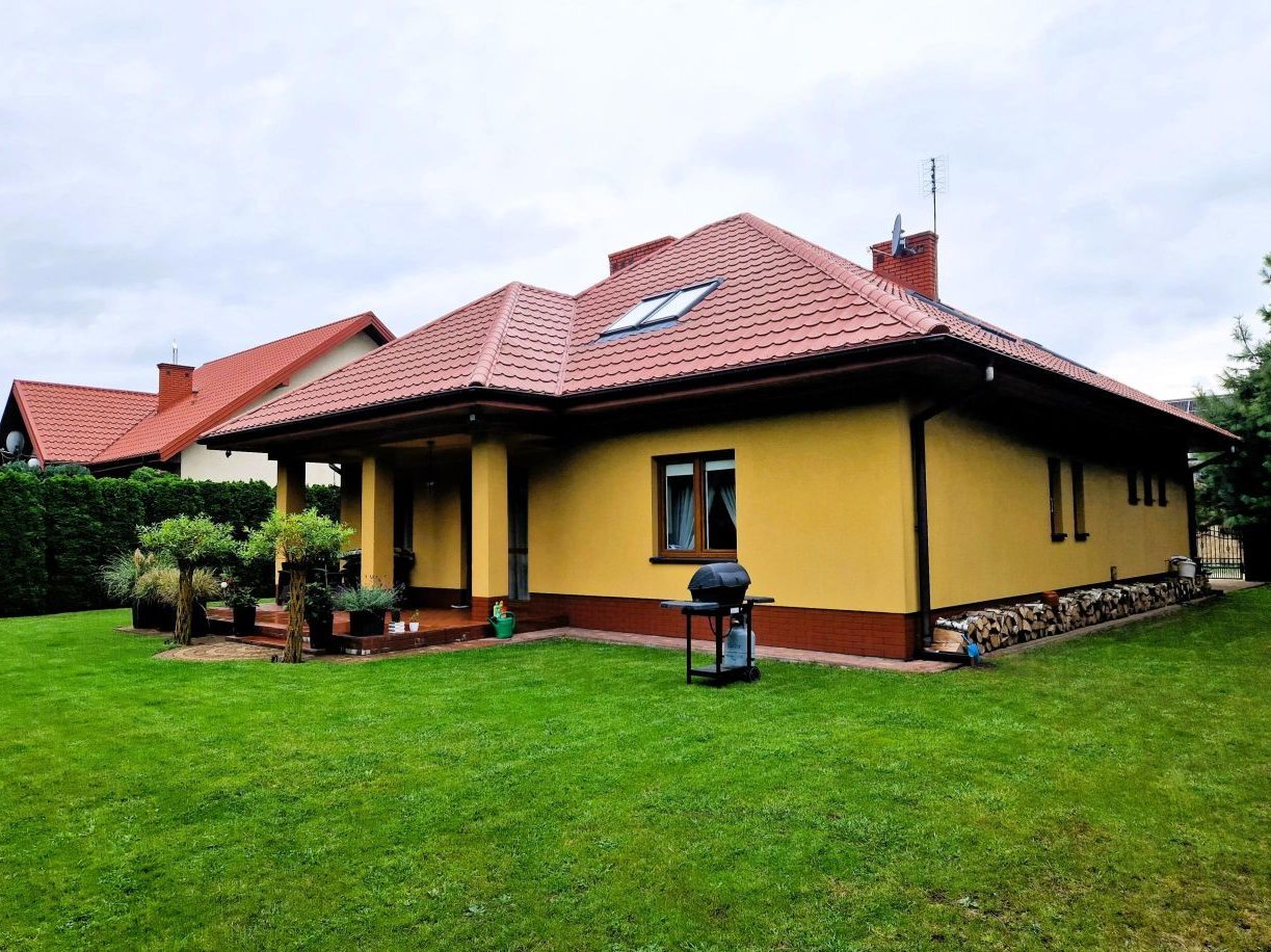 Przestronny Dom ok.215m2.B.Ładna Okolica