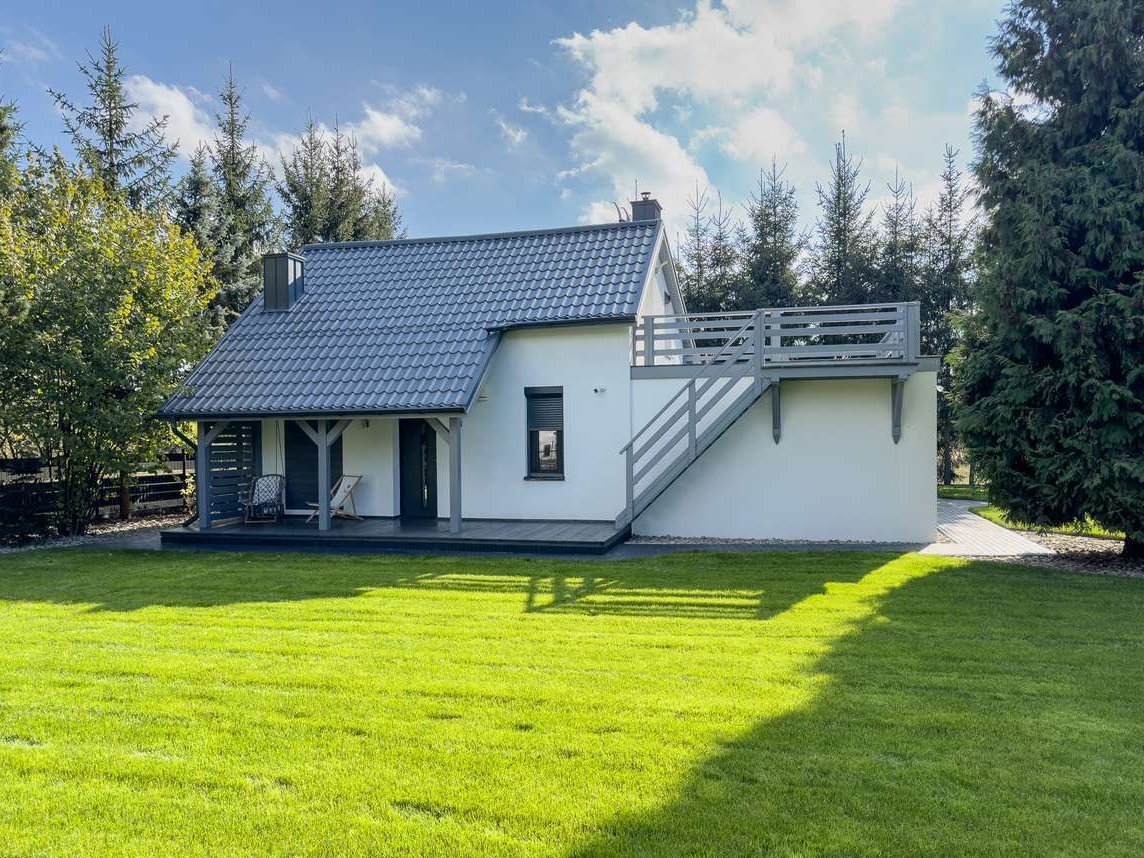 Nowoczesny dom wolnostojący wraz z ogrodem - nad jeziorem, Wylatkowo