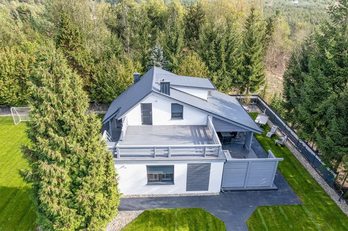 Nowoczesny dom wolnostojący wraz z ogrodem - nad jeziorem, Wylatkowo