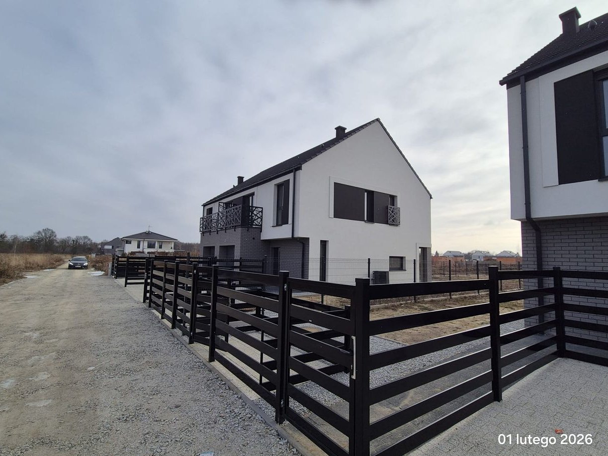 Dom w zabudowie bliźniaczej PROMOCJA Wrocław ul. Mrozowska 117.95 m²