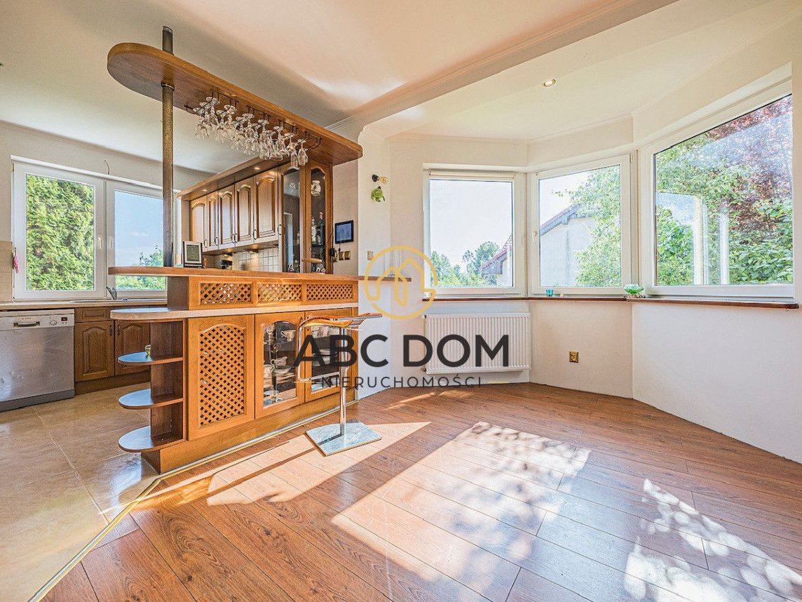 Wygodny dom w stylu śródziemnomorskim