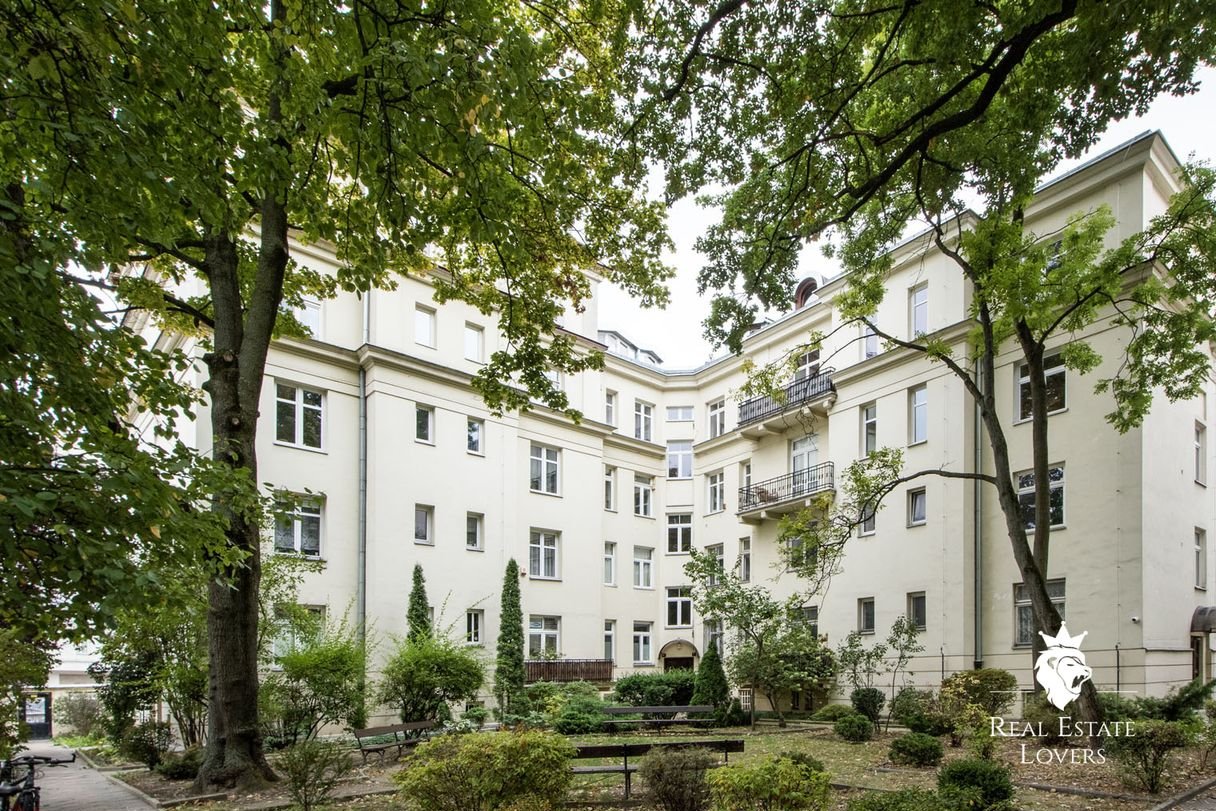 203m2 ARTYSTYCZNEGO PODDASZA W ŚCISŁYM CENTRUM, KAMIENICA Z 1928 R.