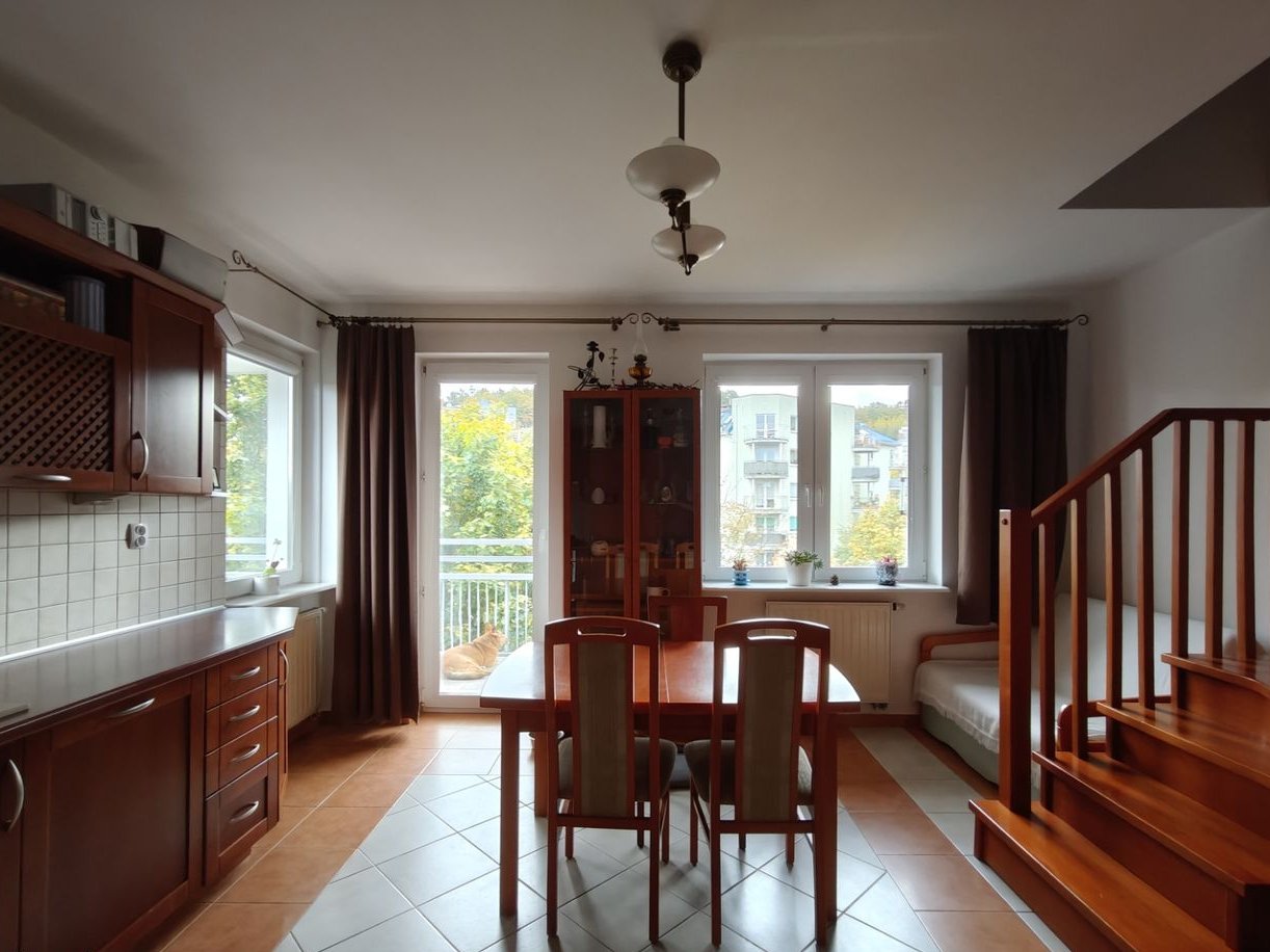 Przestronne 4-pokojowe mieszkanie z dwoma balkonami