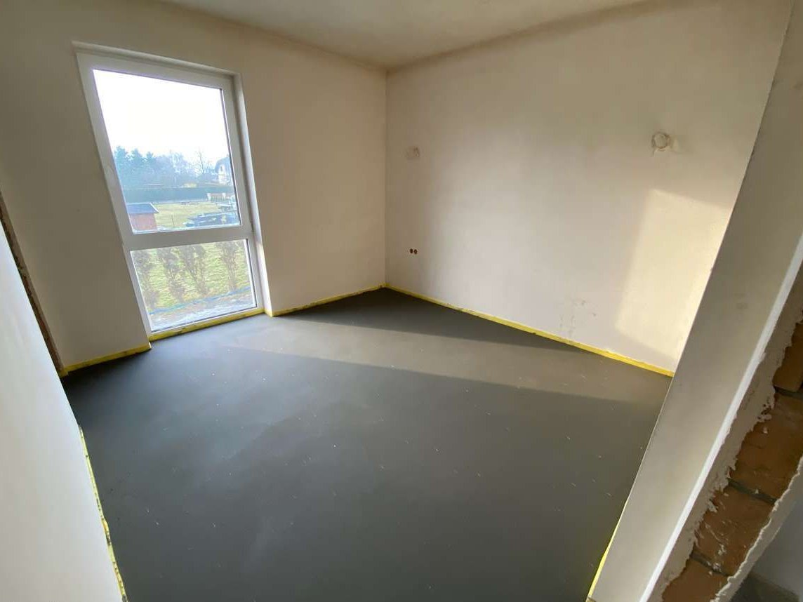 Nowoczesny dom z garażem w spokojnej okolicy, powiat Wodzisław Śląski