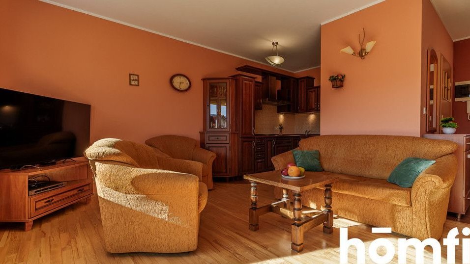 Dwupoziomowe mieszkanie na os. Cztery Pory Roku