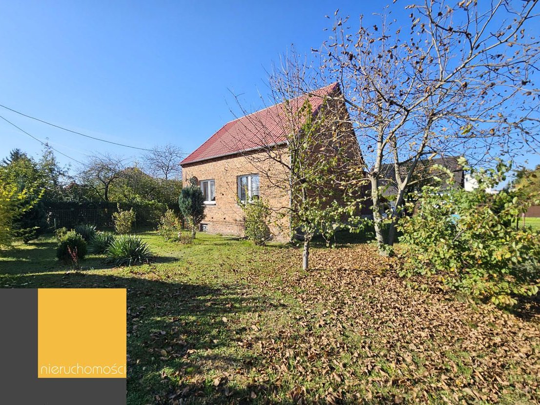 Mały dom do remontu z Cegły!