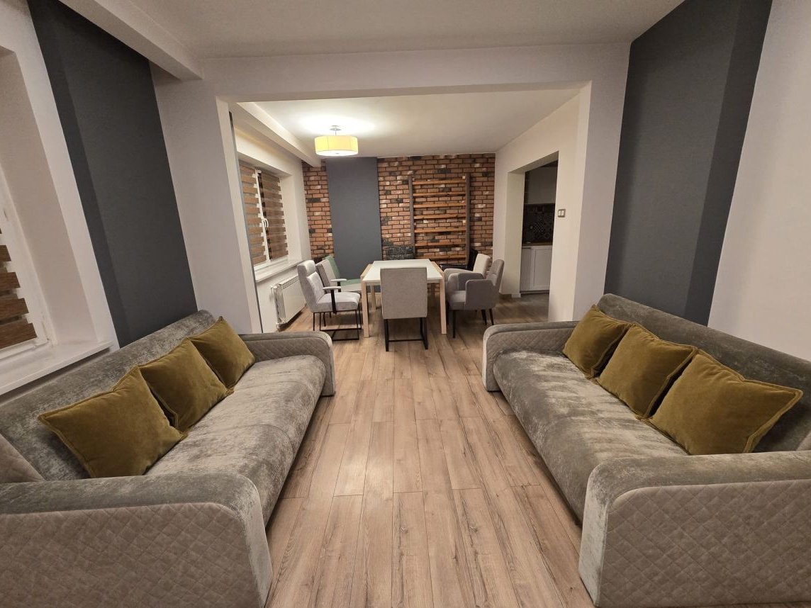 Dom z Lokalem - Idealny pod działalność