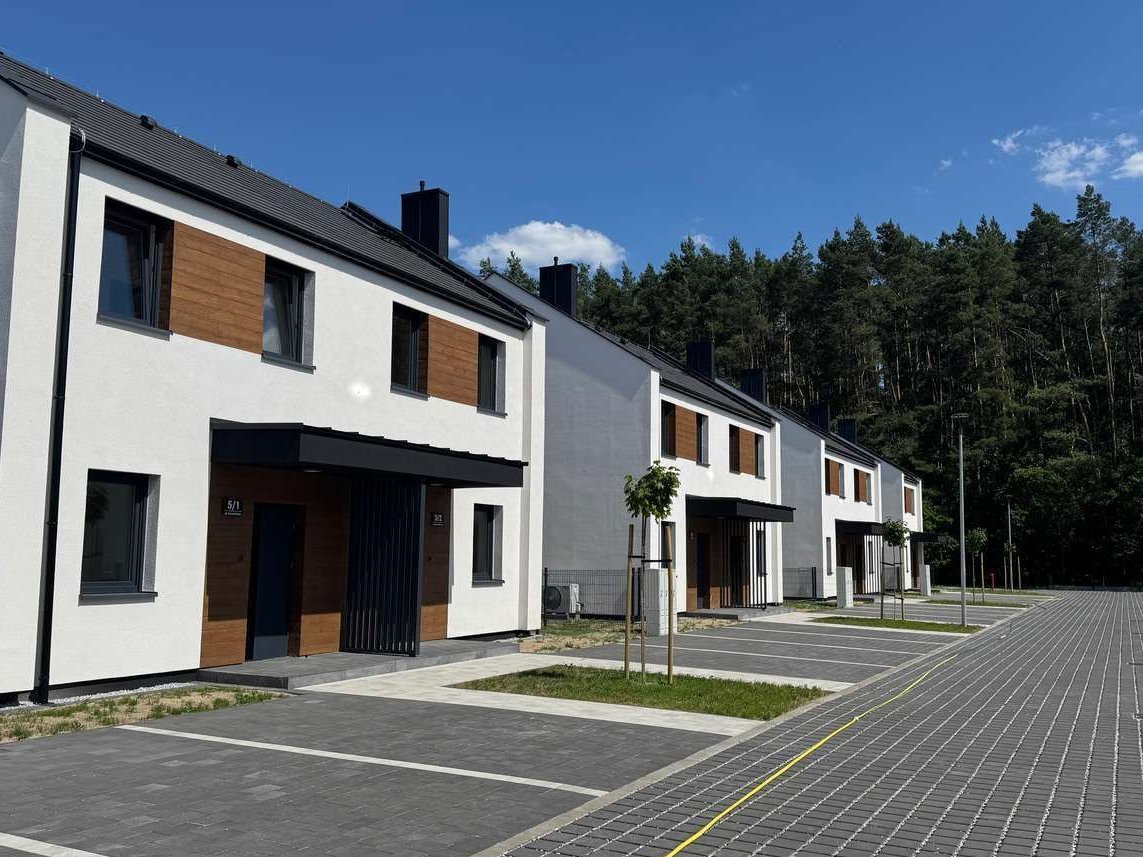 Zamieszkaj pod lasem w okolicach Brzegu - OSTATNIE 4 DOMKI