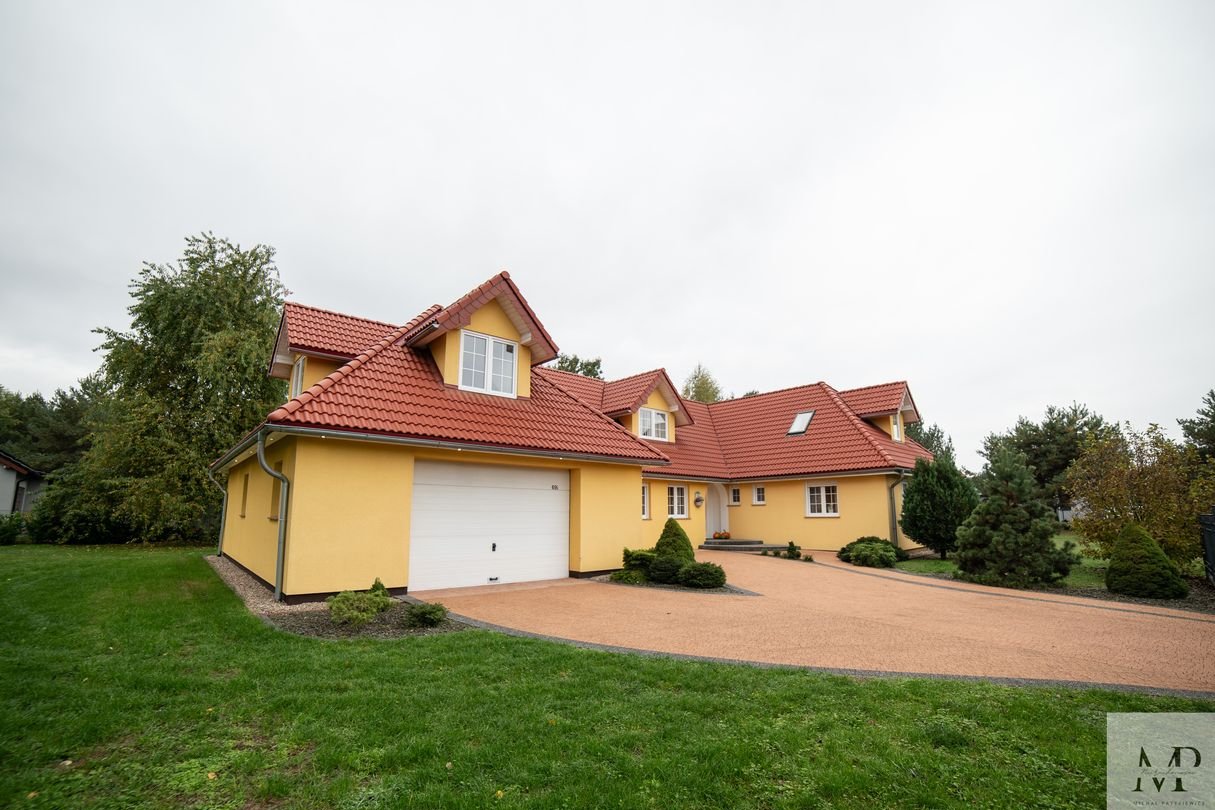 NOWA CENA | Wyjątkowy dom 347 m² z ogrodem 2243 m²