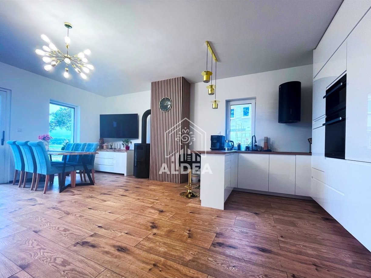 Nowoczesny dom wolnostojący w Nowym Dąbiu