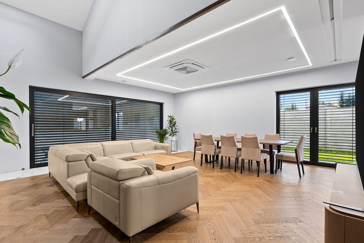 Luksusowy dom z nowoczesnymi technologiami, Dąbrowa Górnicza