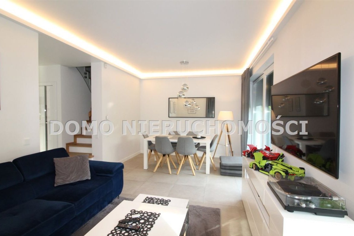 *komfortowy*wolno stojący*prestiżowa lokalizacja*