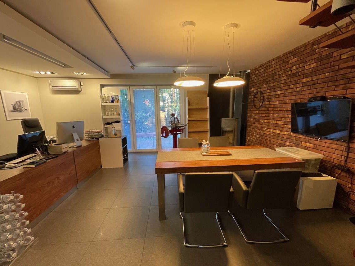 Dom 120 m² w zabudowie szeregowej z ogródkiem + 2 miejsca postojowe