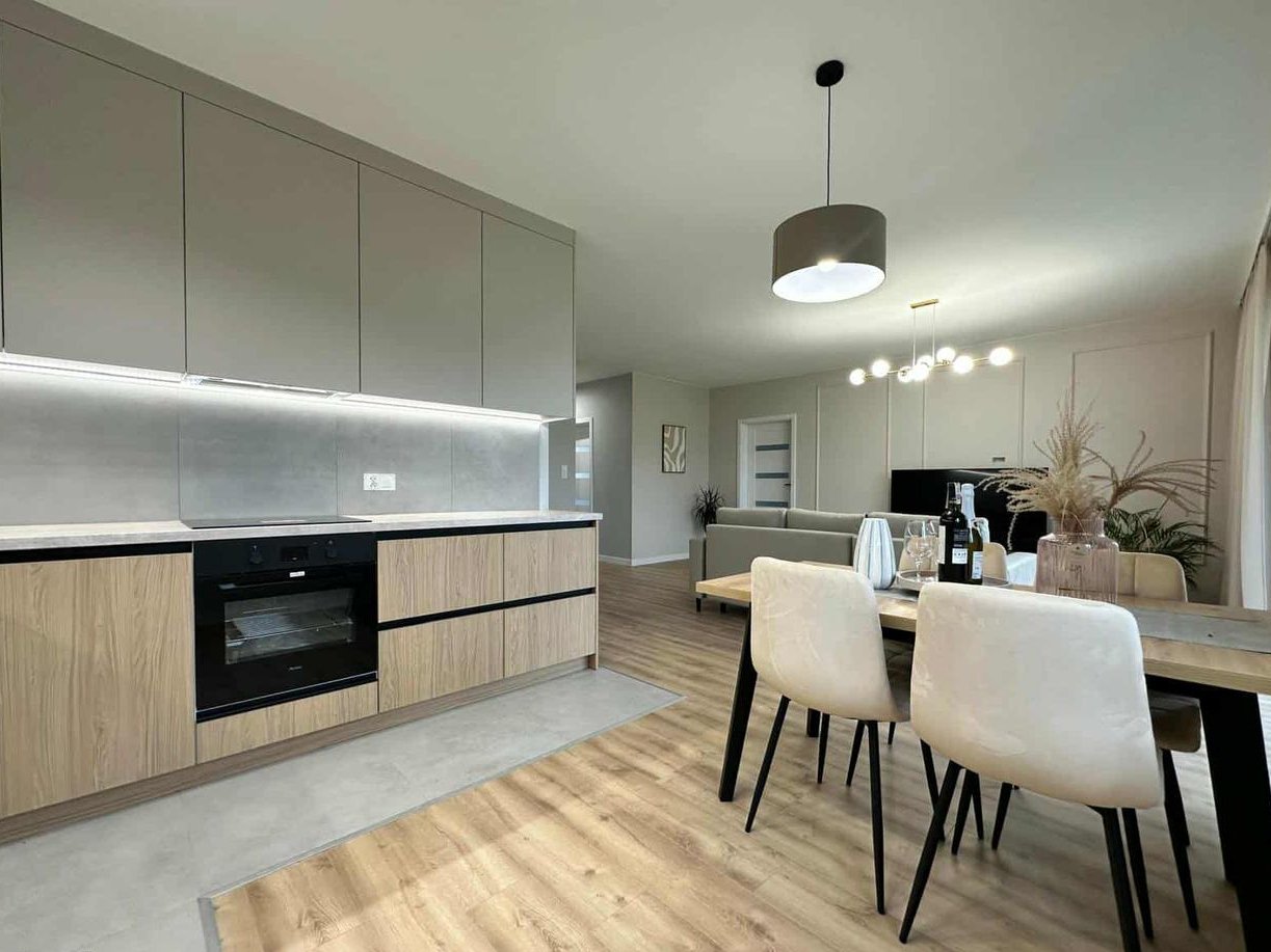 Przestronne mieszkanie z ogródkiem, ul. Sielska.