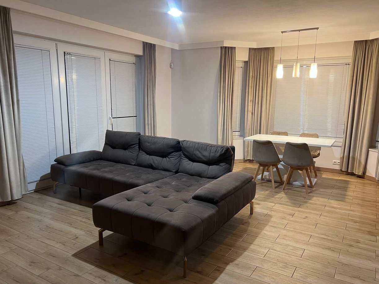 Dom w Mszczonowie gotowy do wprowadzenia-160m2+budynek 70 m2 PRYWATNE