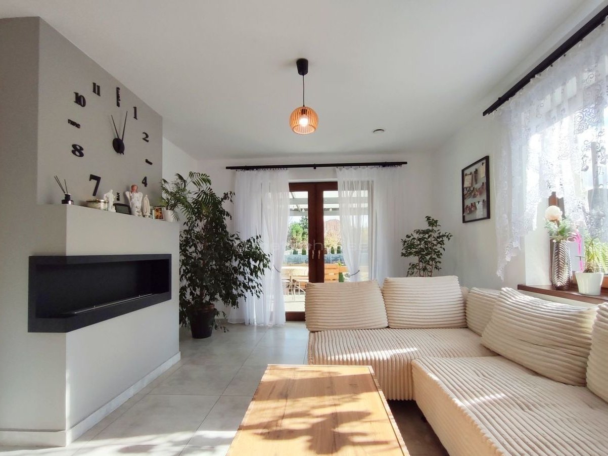 Komfortowy dom dla rodziny z fotowoltaiką!