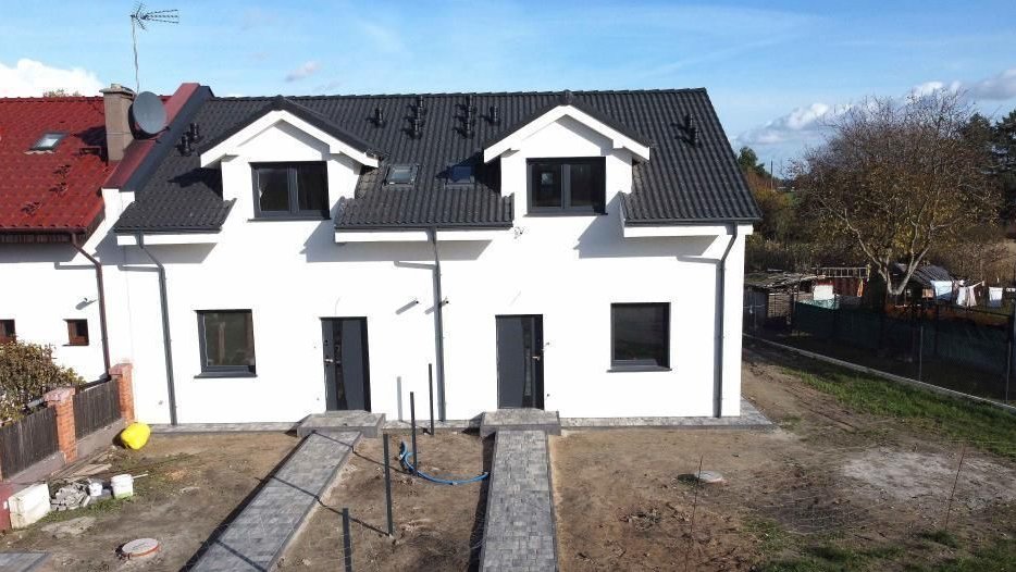 Dom, 82 m², Szamotuły