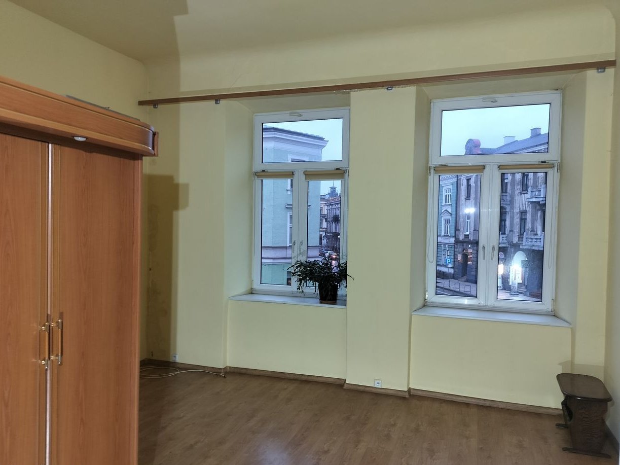 HIT! Przestronne 2-pokojowe mieszkanie z balkonem