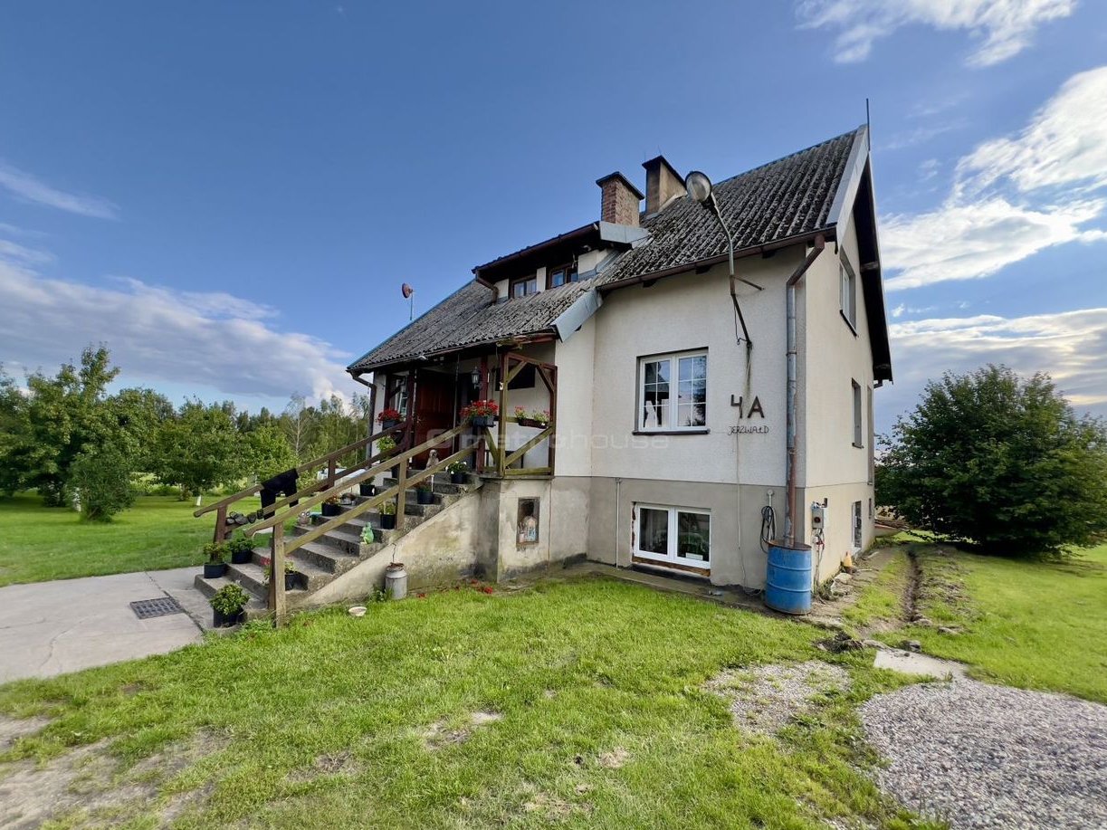 Działka z domem z linią brzegową Jeziorak!