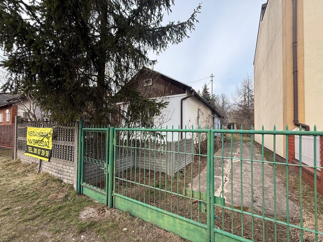 Sprzedam DOM z dużą działką!