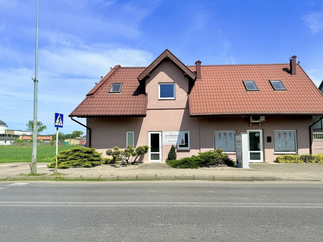 Budynek z dwoma niezależnymi lokalami mieszkalnymi | Opalenica,