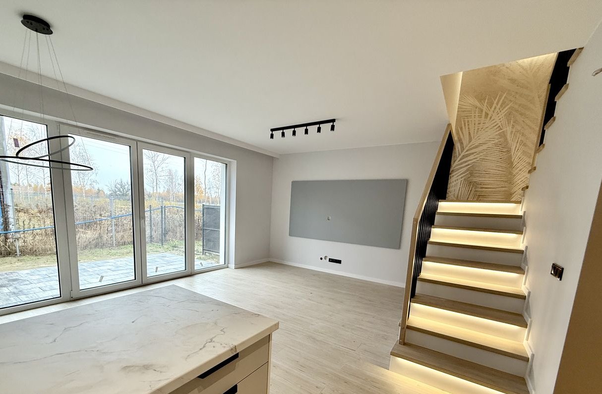 Gotowy do wprowadzenia! Bez PCC! Bezpośrednio! Bez prowizji!