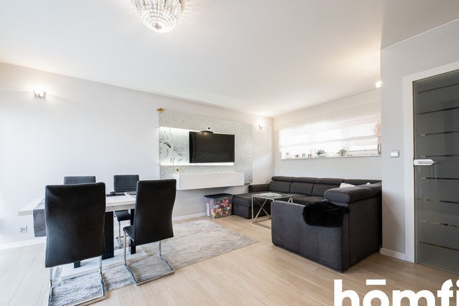 Dom na zamkniętym osiedlu na sprzedaż w Radomiu