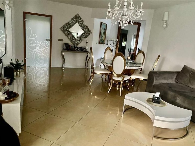 Dom w Cieplewie nieopodal Pruszcza Gdańskiego