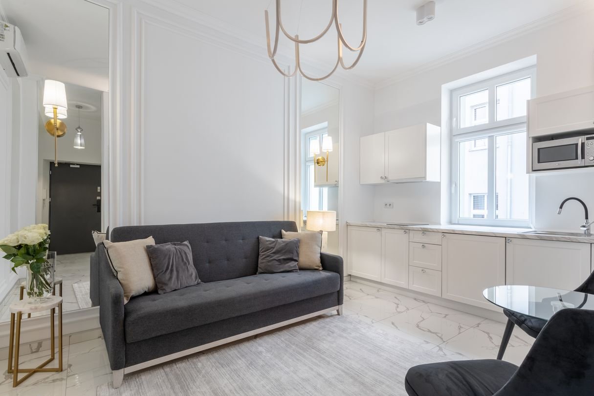 Wyjątkowe mieszkanie w zabytkowej kamienicy – 100 m od Rynku Głównego