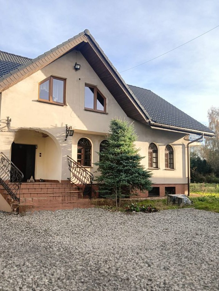 Na sprzedaż dom z potencjałem w Strumieniu