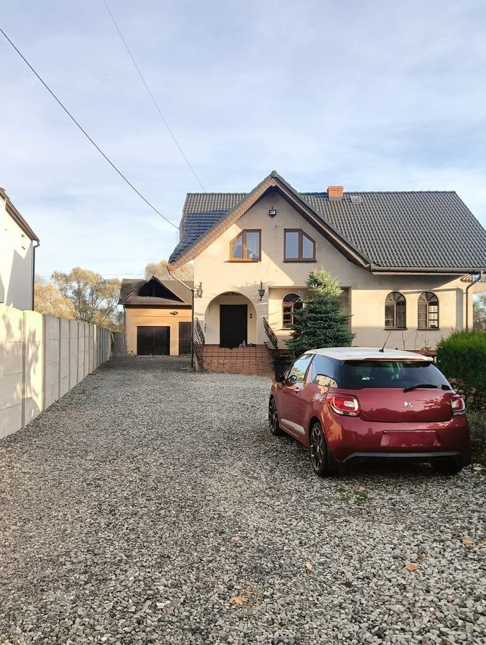 Na sprzedaż dom z potencjałem w Strumieniu