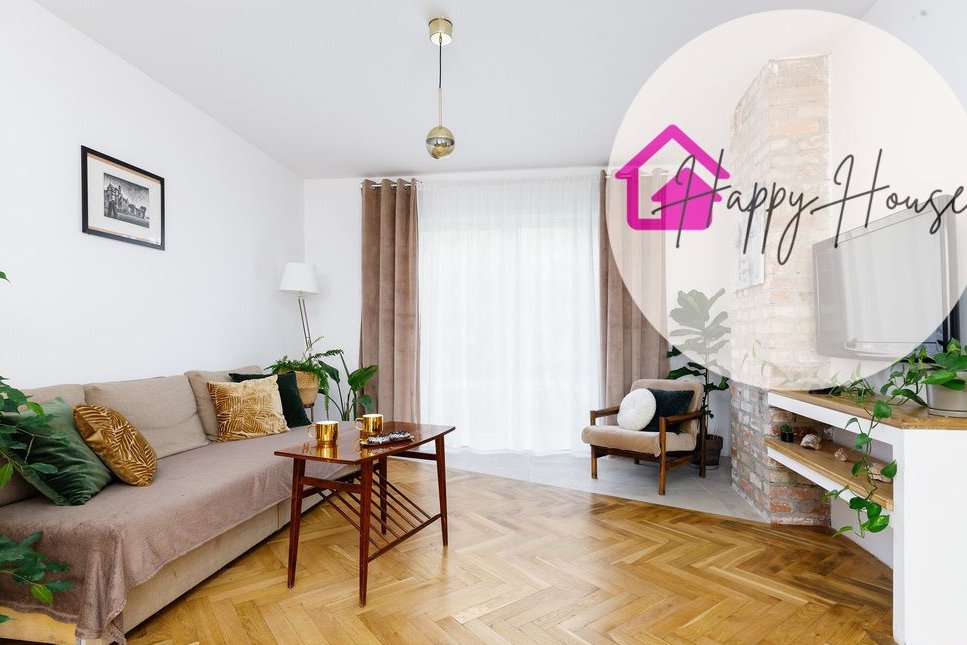 Dom wolnostojący, pompa ciepła i fotowoltaika