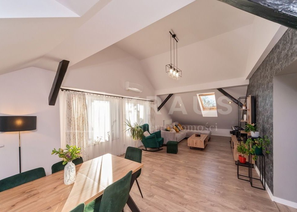 Kozakowice Górne k/Ustronia-5000 m² ziemi z domem