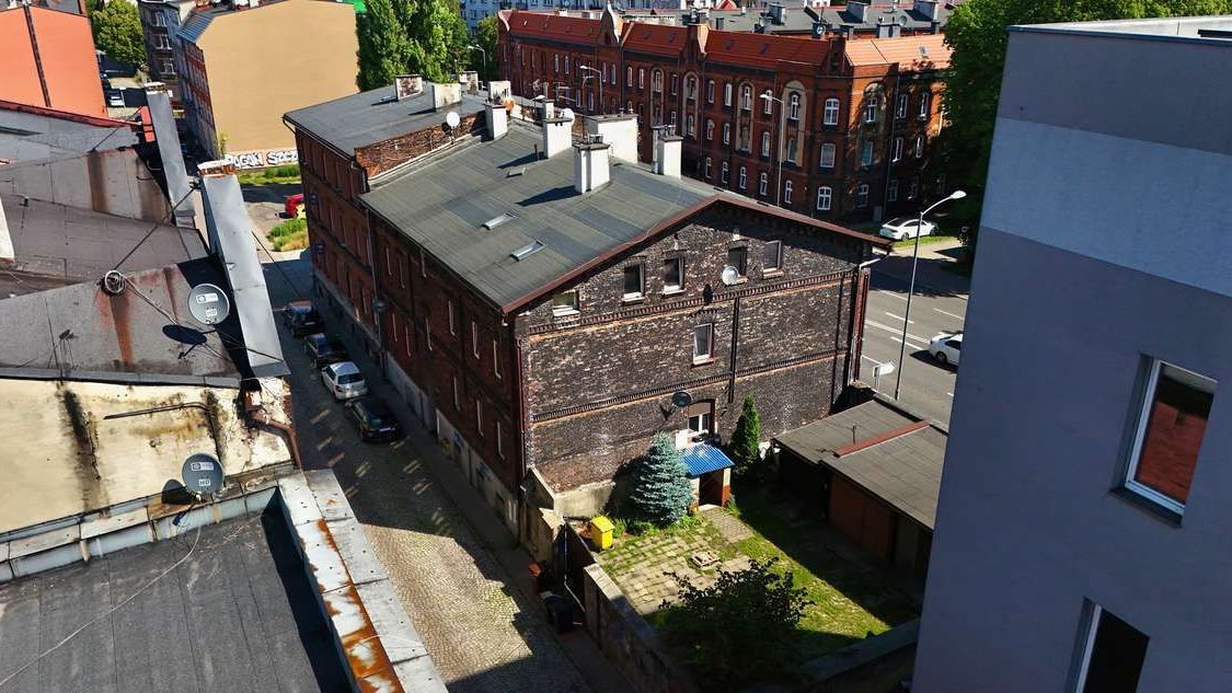 Sprzedam DOCHODOWĄ kamienicę w Chorzowie