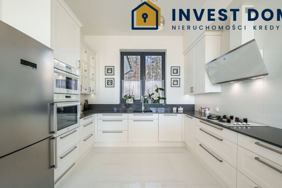 Luksusowy dom blisko Warszawy (ZOBACZ VIDEO)