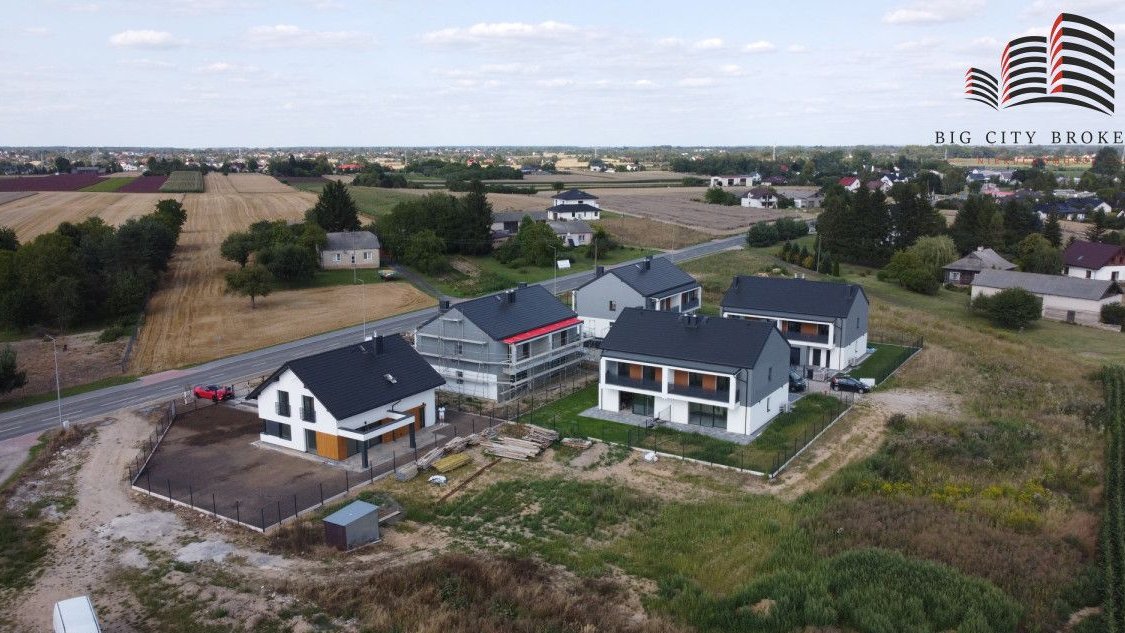 Na sprzedaż dom na przedmieściach